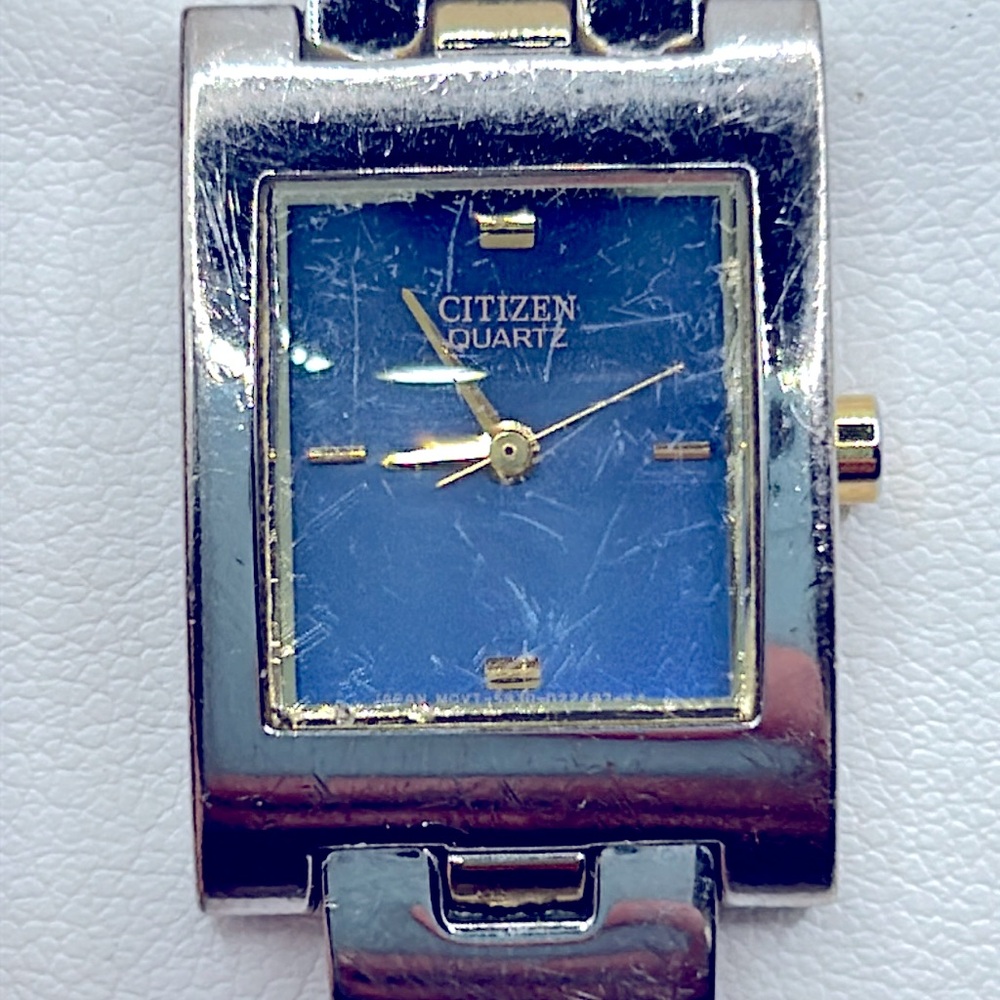 Working! Citizen Quartz Rectangular Face Unisex M… - image 2